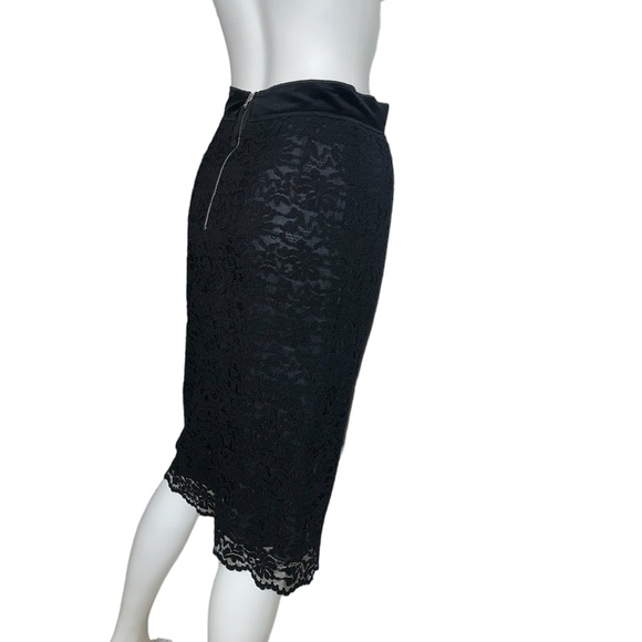 Dolce&Gabbana Lace Pencil Skirt - Picture 7 of 11